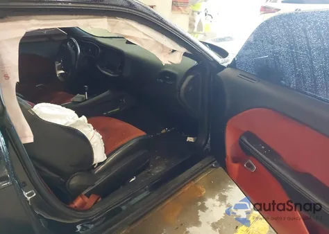 2016 Dodge Challenger Srt 392 z USA, uszkodzony, nr VIN 2C3CDZDJ1GH289747